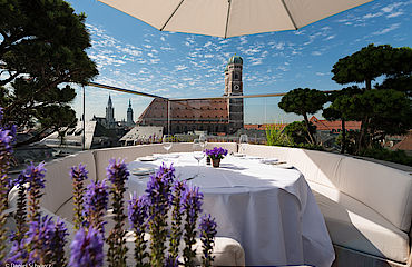  HBH_Blue_Spa_Terrasse_Bird_s_Nest__2018_C_DanielSchvarcz.jpg