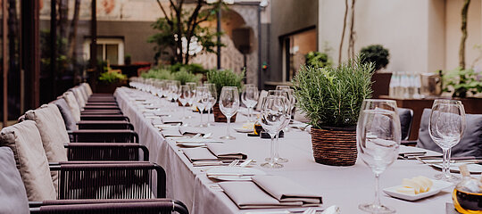 [Translate to العربية:] 