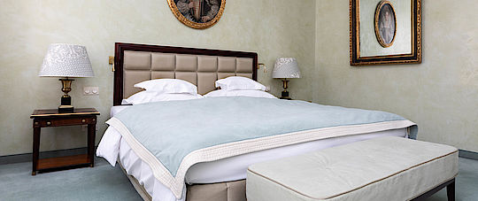 Schlafzimmer Suite 045